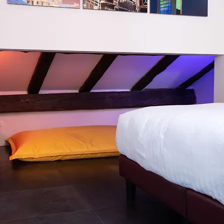 Rooftop - Twa Pensión