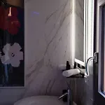 Rooftop - Twa Гостевой дом 3*